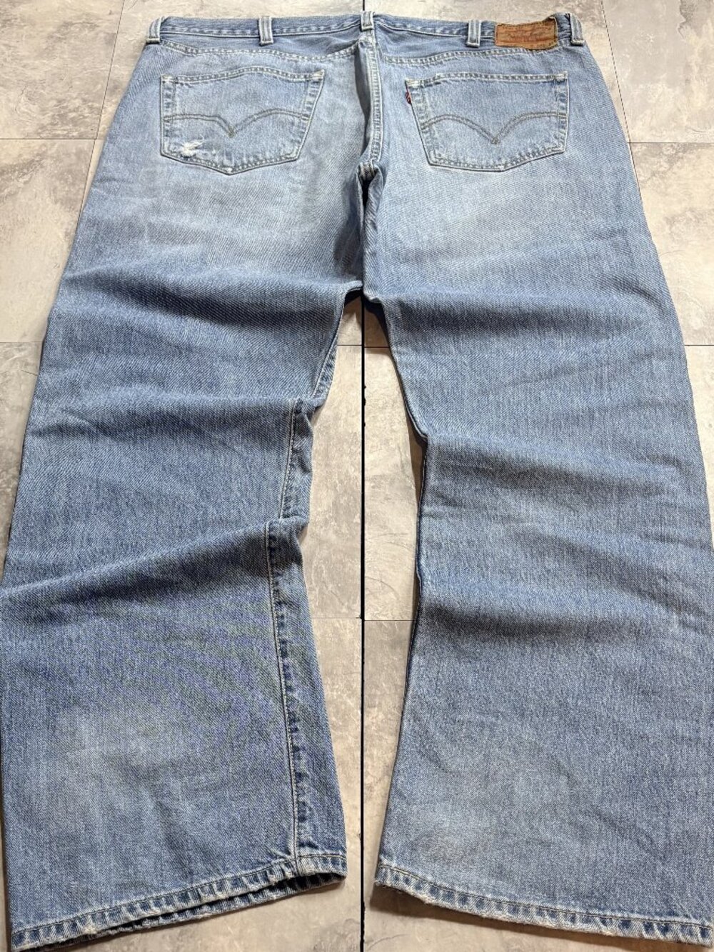 Levi's 501 Jeans Men's 42x32 Light Blue Faded Relaxed Straight Button Fly